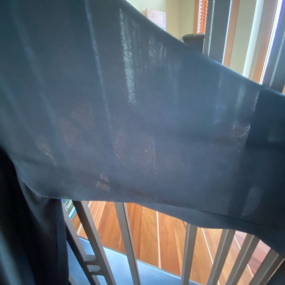 Aritzia Shorts Romper - Picture 4 of 6